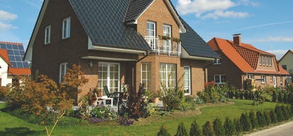 Einfamilienhaus mit Garten in einer gepflegten Nachbarschaft