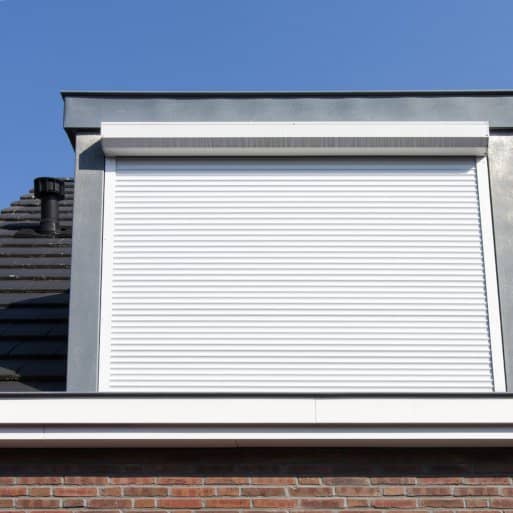 Dachfenster mit Vorbaurollladen