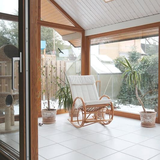 Inneneinrichtung eines mittelwarmen Wintergartens