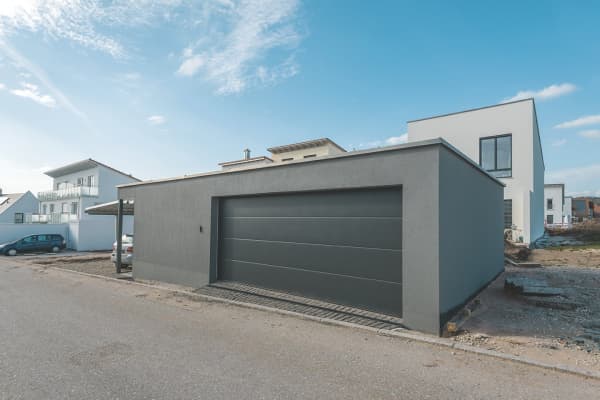 Großraumgarage mit Sondermaßen im Neubaugebiet