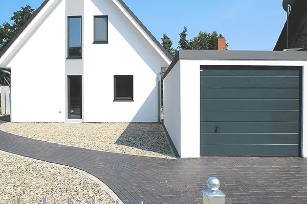 gedämmte Stahlgarage in Modulbauweise