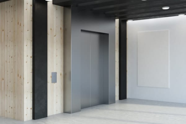 Personenaufzug im Gebäude