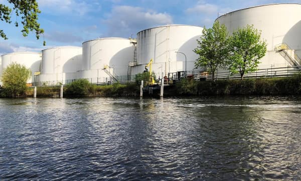 Gasspeicher am Teltowkanal