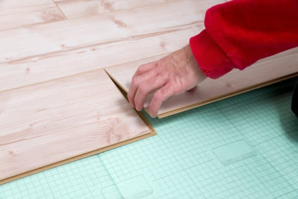 Laminatboden mit Trittschalldämpfung