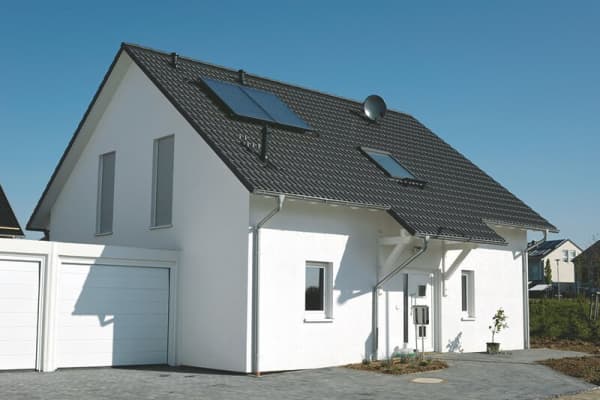 Haus mit Solaranlage