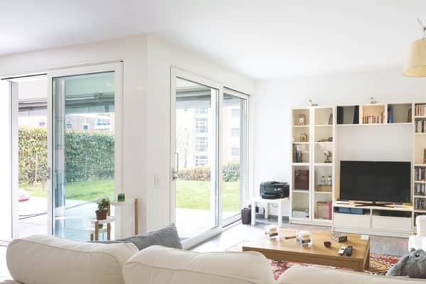 Balkontür und Fenster