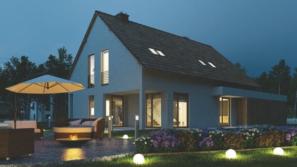 Haus abend beleuchtet