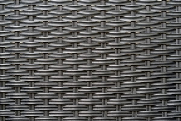 Rattangeflecht in schwarzer dunkelgrauer Farbe