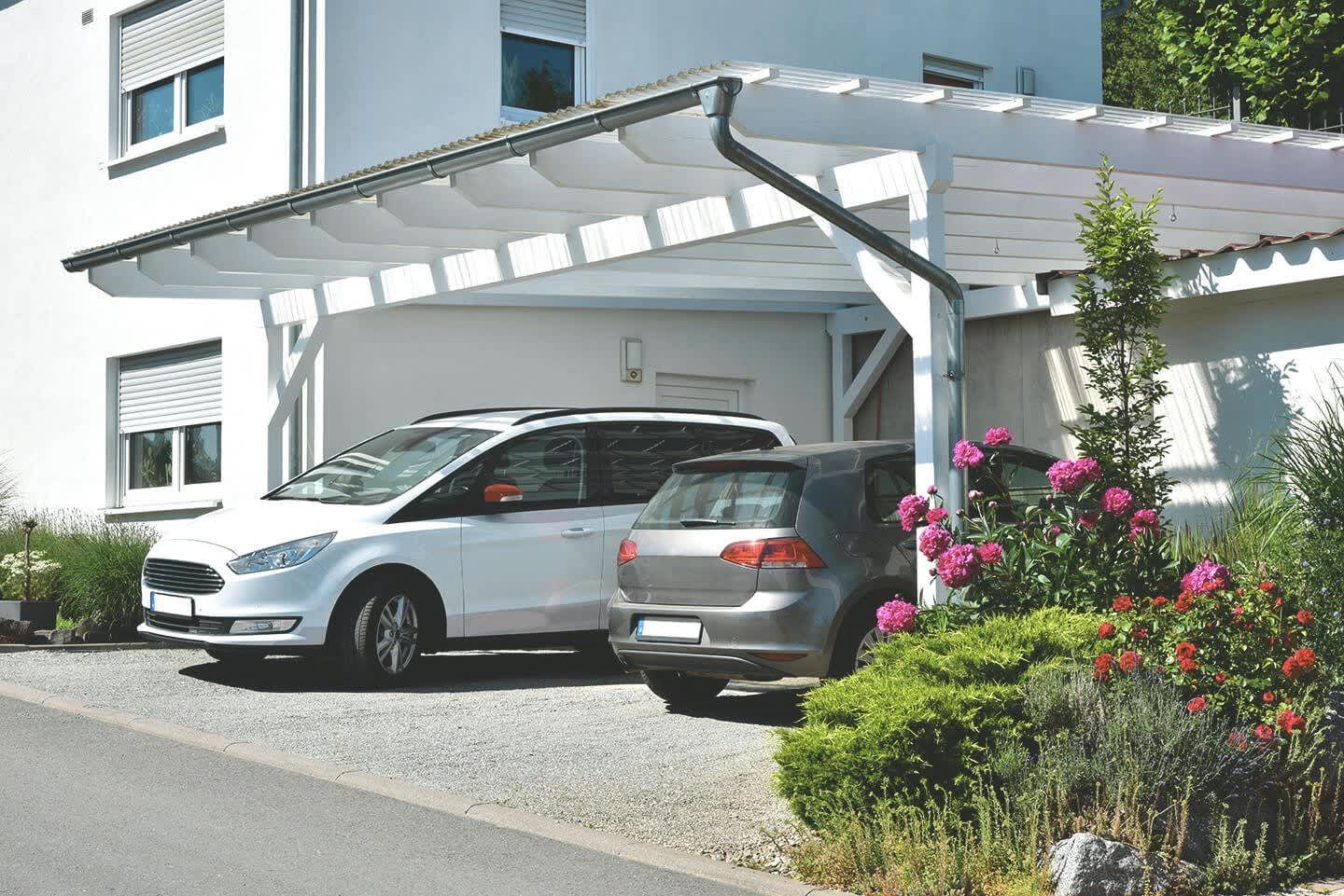 Doppelcarport weiss aus Holz