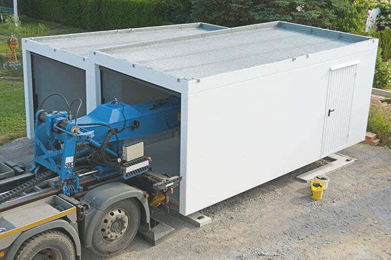 Lieferung einer Beton Fertiggarage per Lkw