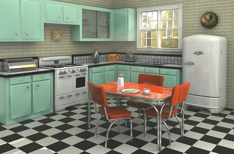 Retroküche in Mint mit schwarz-weißem Fliesenboden, roter Sitzgruppe und altem Kühlschrank