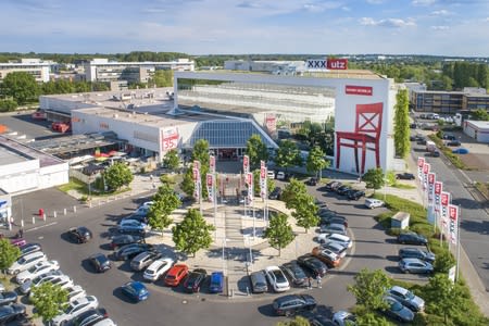 Logo von XXXLutz Mann Mobilia Dreieich