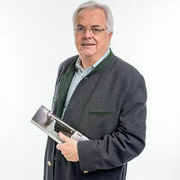 Wolfgang Vill
