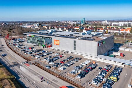 Logo von XXXLutz Heidelberg